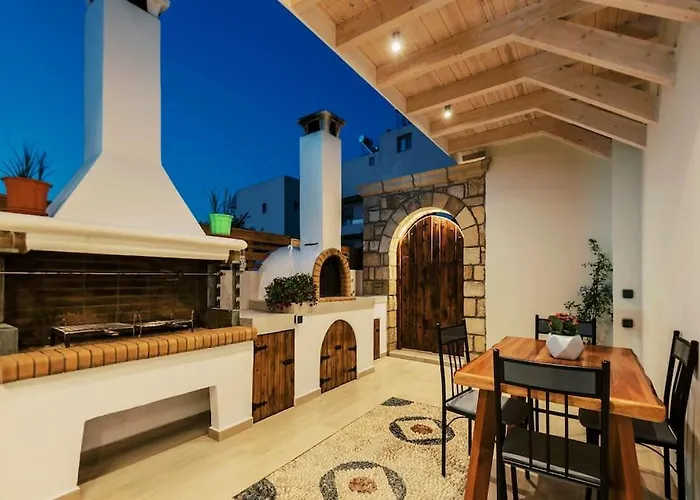 Myrovolos Luxury Eneida's House 이알리소스