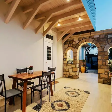 Nyaraló Myrovolos Luxury Eneida's House Jaliszósz